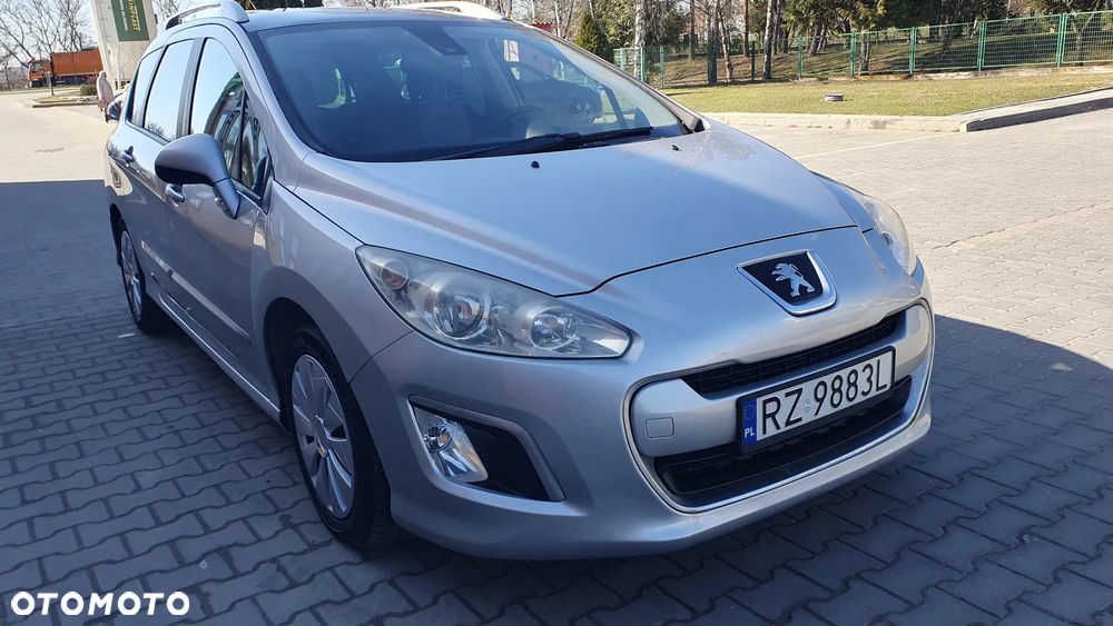 Peugeot 308 1.6 HDi Premium Plus - 19