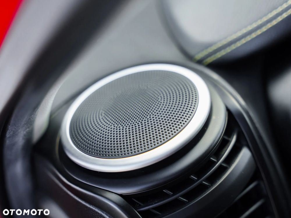 Kia Soul 1.6 CRDI Dream Team Edition - 24