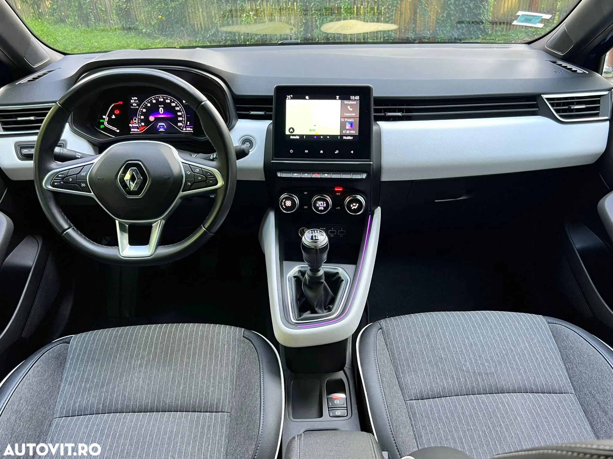 Renault Clio - 6