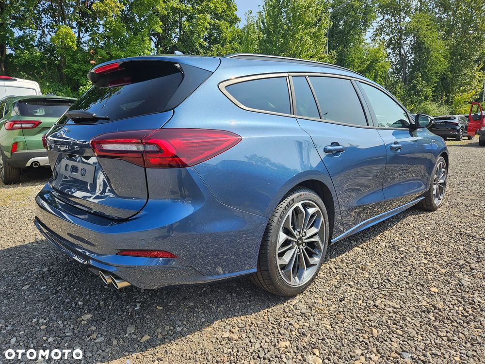 Ford Focus 1.0 EcoBoost mHEV ST-Line X - 10