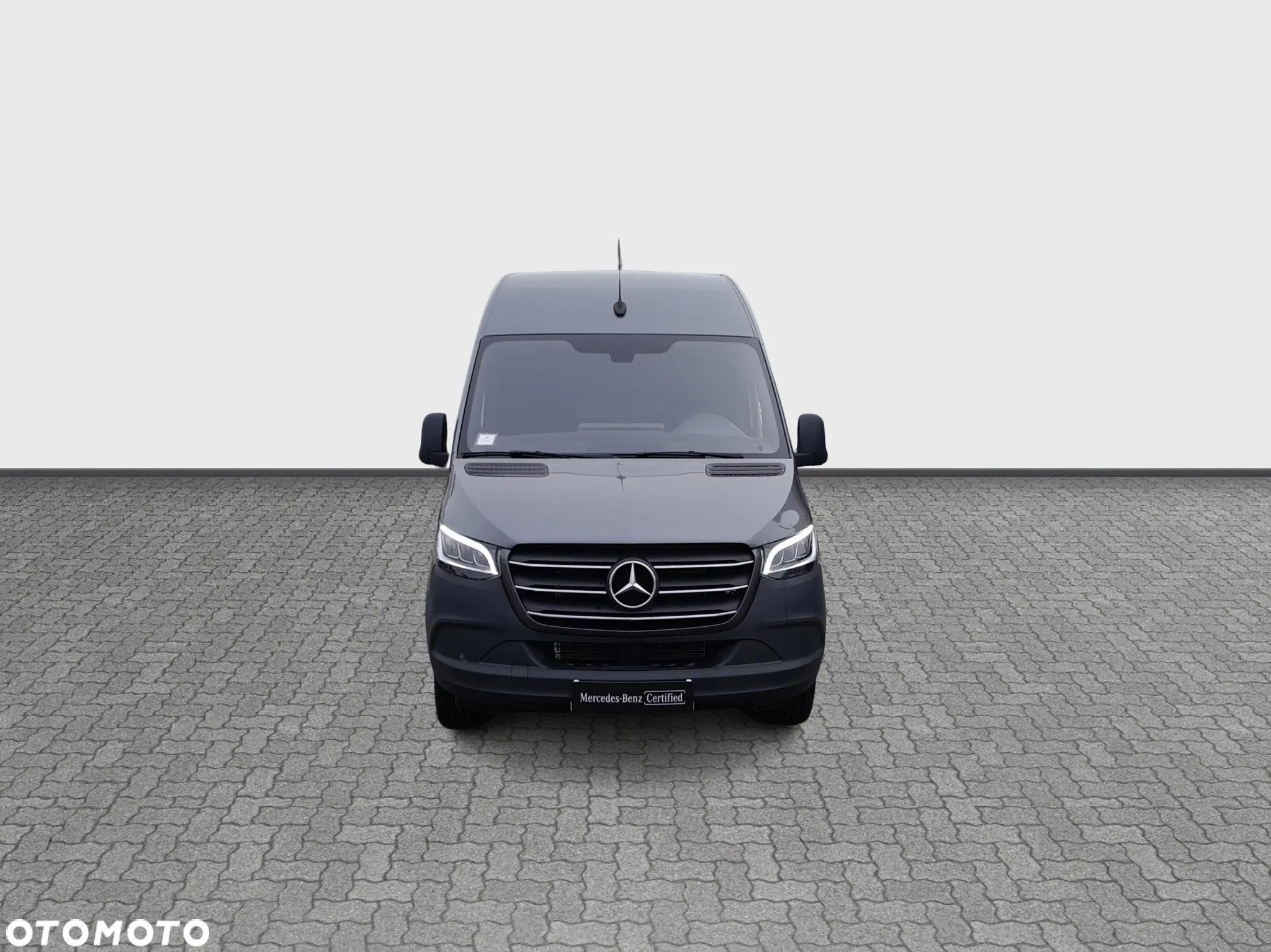 Mercedes-Benz Sprinter - 8