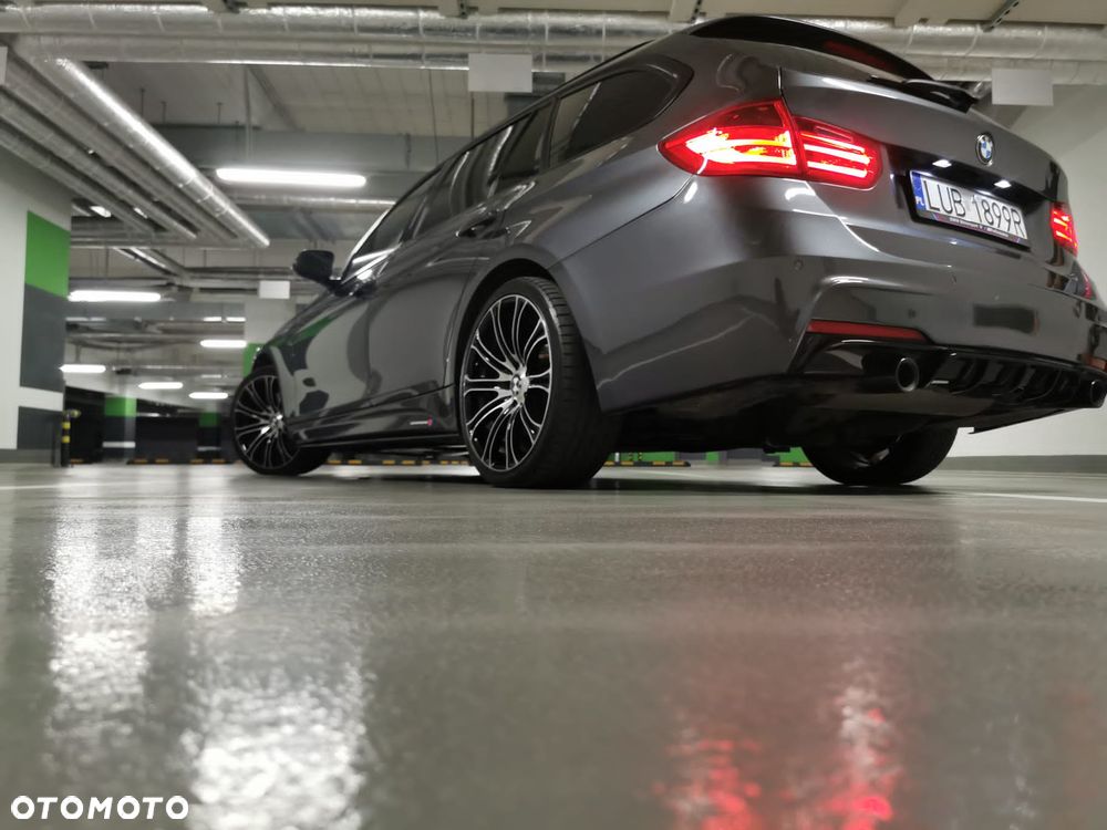 BMW Seria 3 330d Sport-Aut Blue Performance - 3