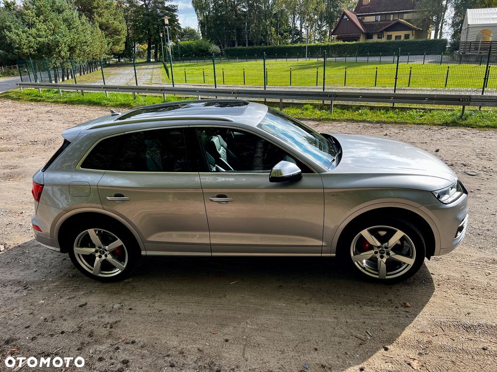 Audi SQ5 - 5