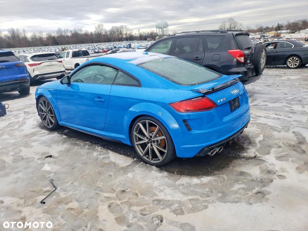 Audi TT S Coupé - 4