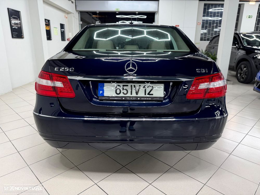 Mercedes-Benz E 250 CDI Elegance BlueEfficiency - 7