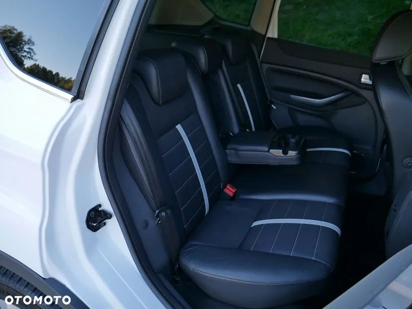 Ford Kuga 2.0 TDCi 4WD Titanium - 28
