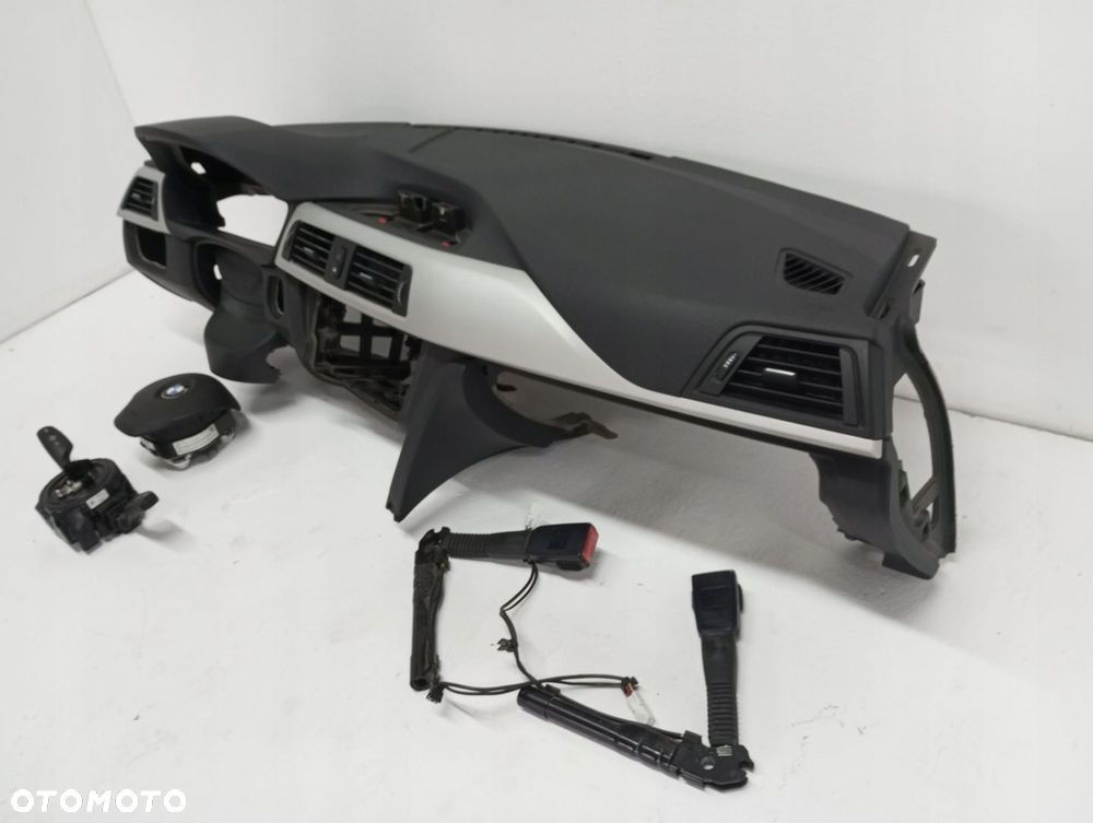 Konsola pulpit deska BMW F30 F31 F34 12R - 3