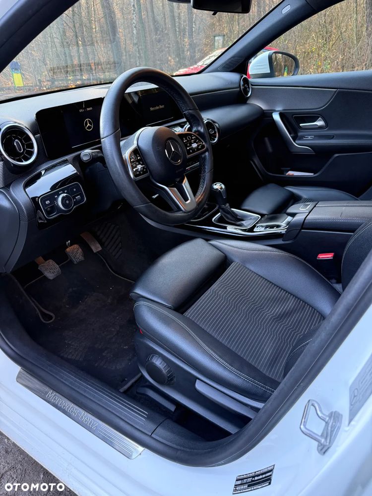 Mercedes-Benz Klasa A 180 - 22