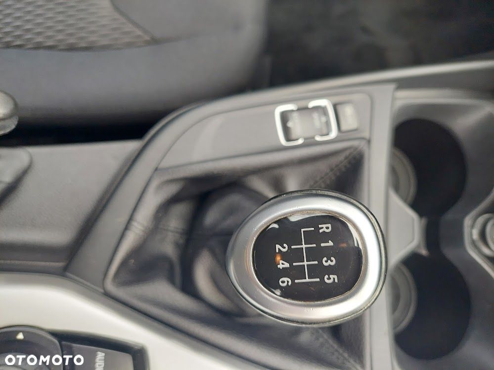 BMW Seria 1 118i Advantage - 10