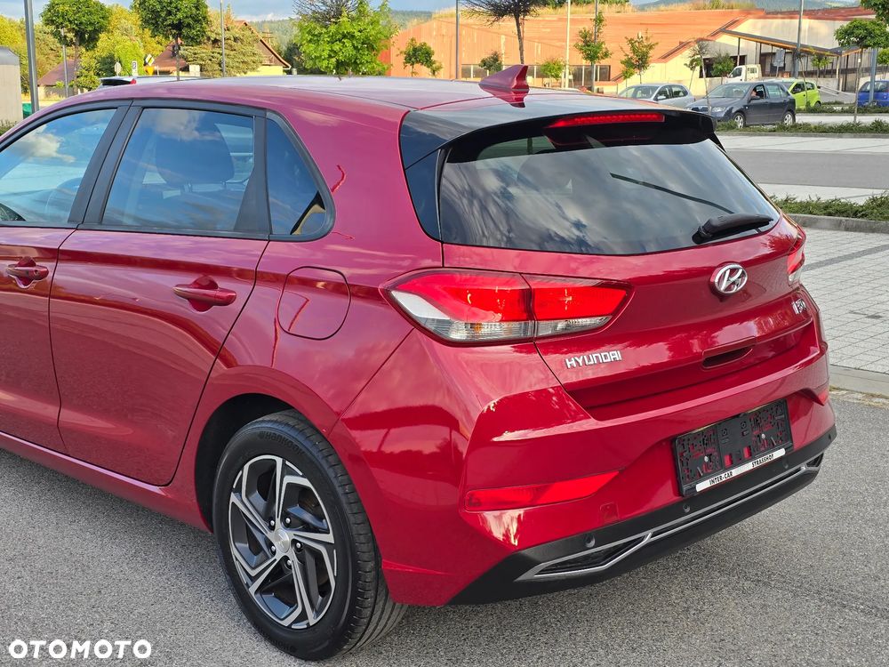 Hyundai i30 1.6 CRDI Trend - 27