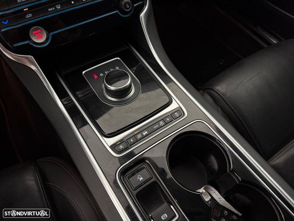Jaguar XE 20d Aut. R-Sport - 8