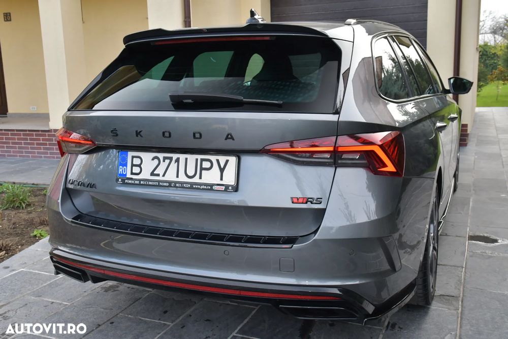 Skoda Octavia 2.0 TSI DSG RS - 15
