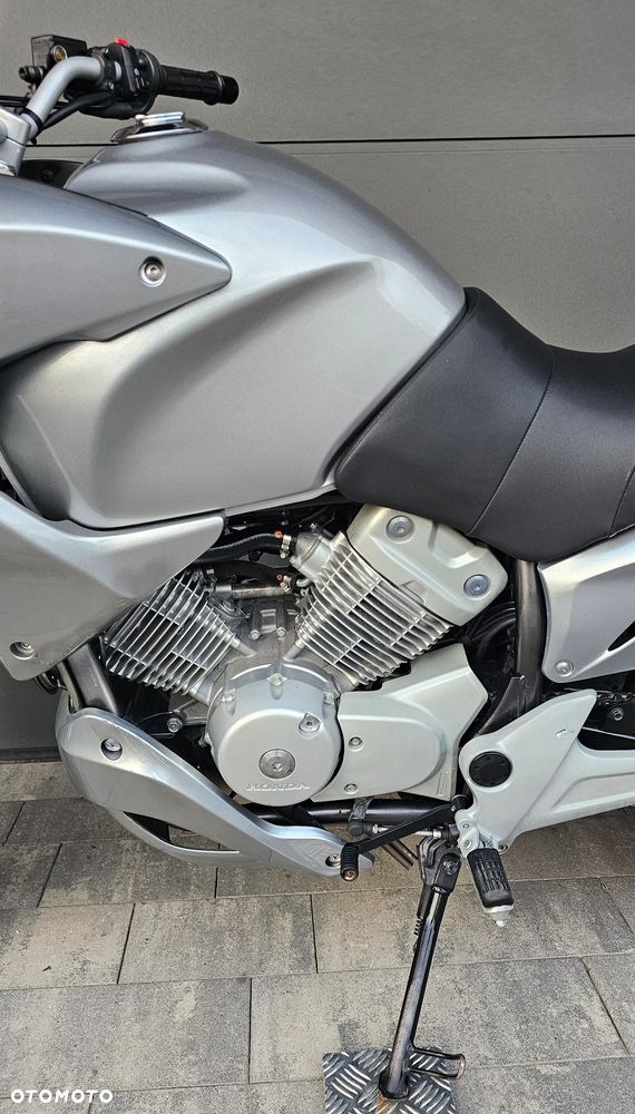 Honda Varadero - 17