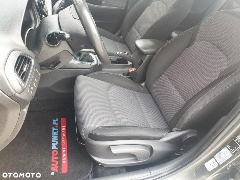 Hyundai i30 - 13