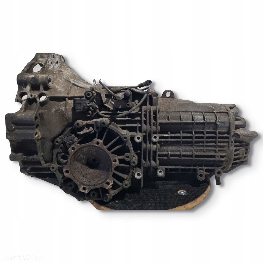 SKRZYNIA BIEGÓW VW Passat B5 2.3 VR5 benzyna MANUALNA manual EAC - 14