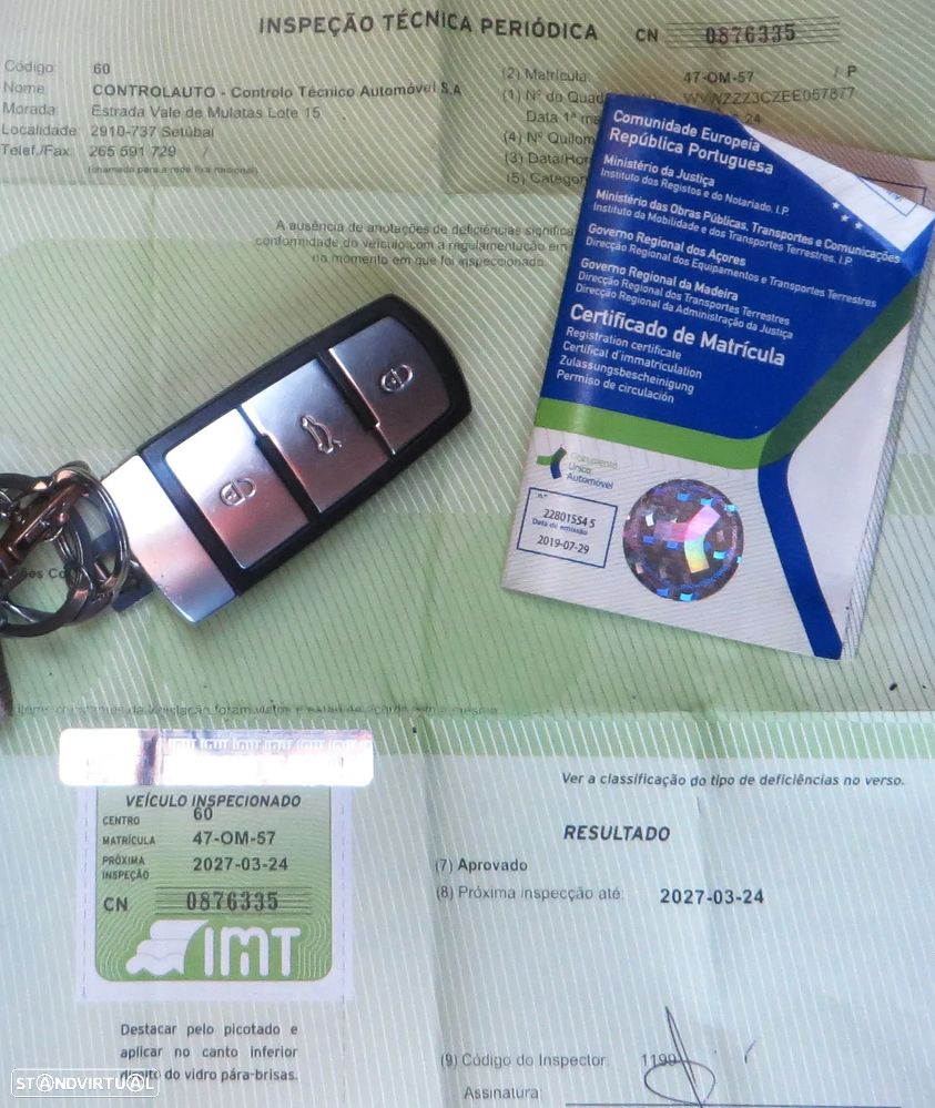 VW Passat 1.6 TDI BlueMotion - 17