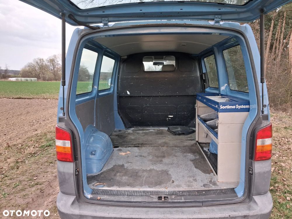 Volkswagen TRANSPORTER T5 - 10