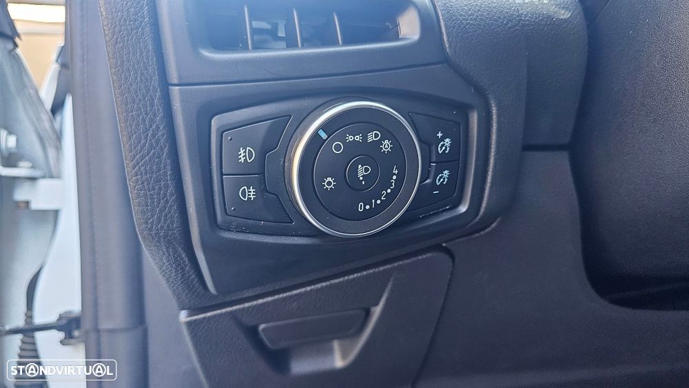 Ford Focus 1.5 TDCi Titanium - 17