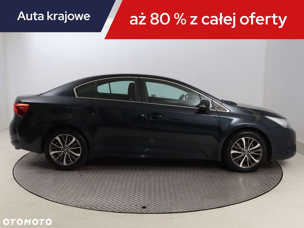 Toyota Avensis - 8