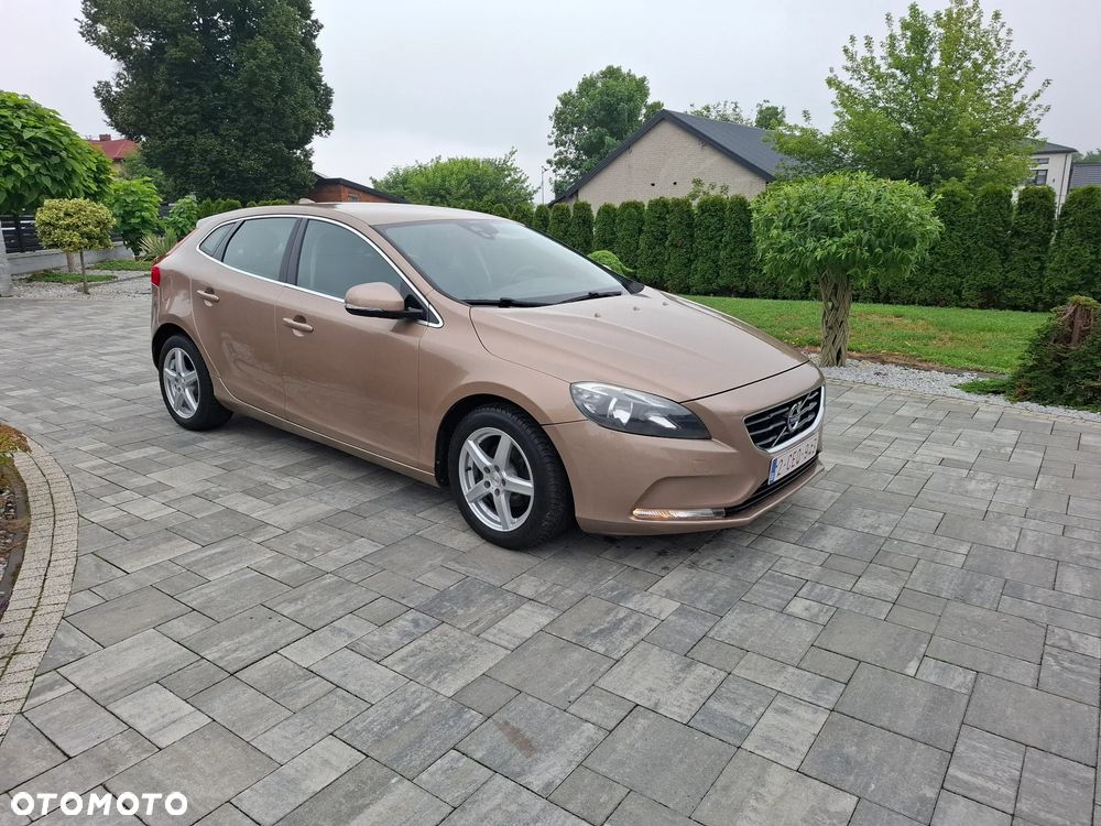 Volvo V40 D2 You - 12