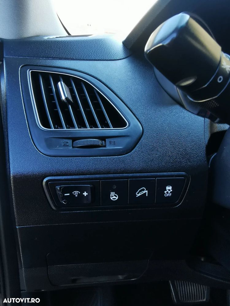 Hyundai ix35 - 10