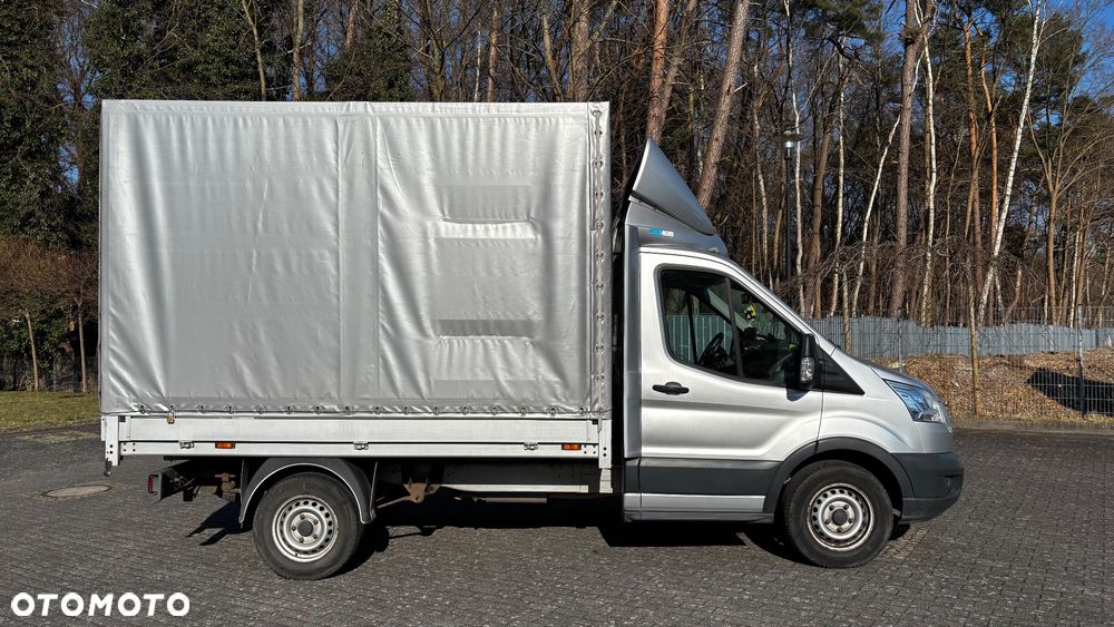 Ford Tranit - 3