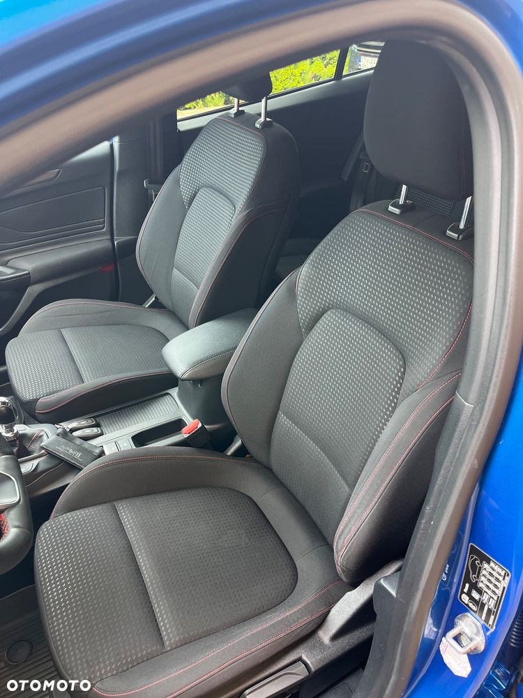 Ford Focus 1.5 EcoBoost ST-Line - 11