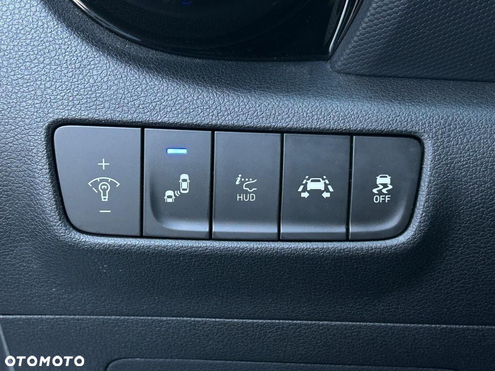 Hyundai Kona 1.6 T-GDI Premium 4WD DCT - 20