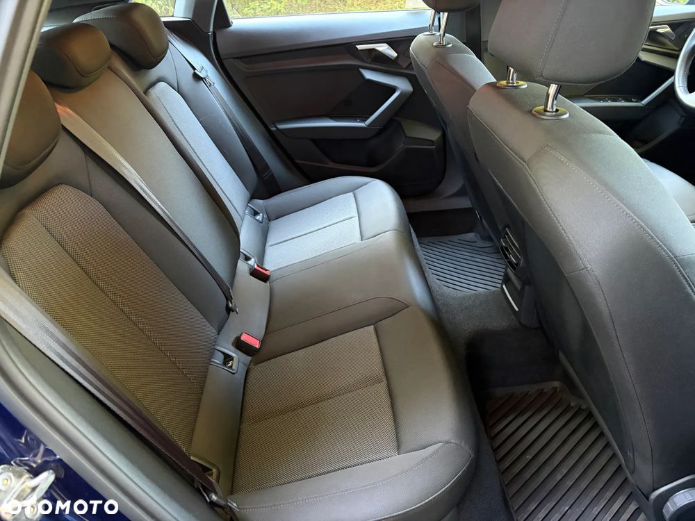 Audi A3 Sportback 30 TDI S tronic - 12