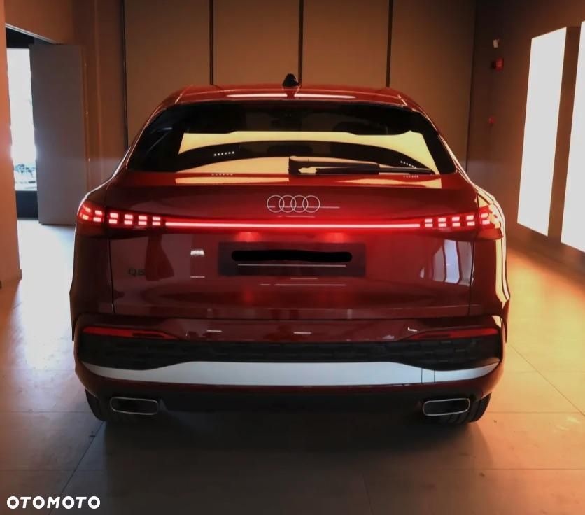 Audi Q5 Sportback - 7
