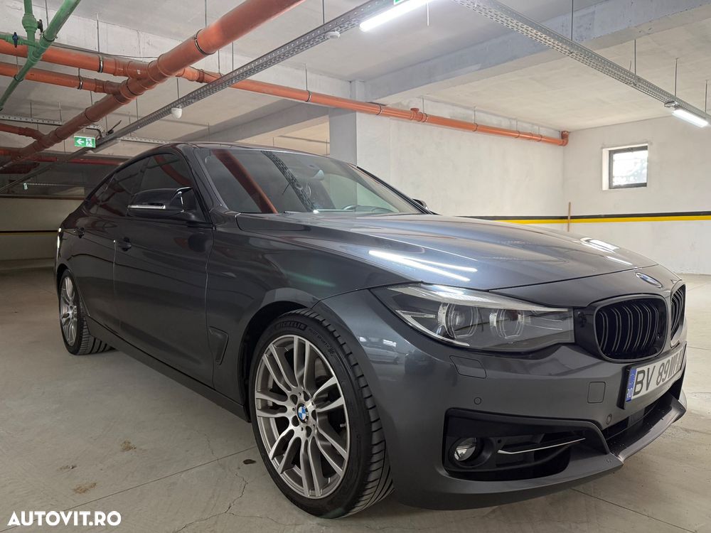BMW Seria 3 325d Aut. Sport Line - 14