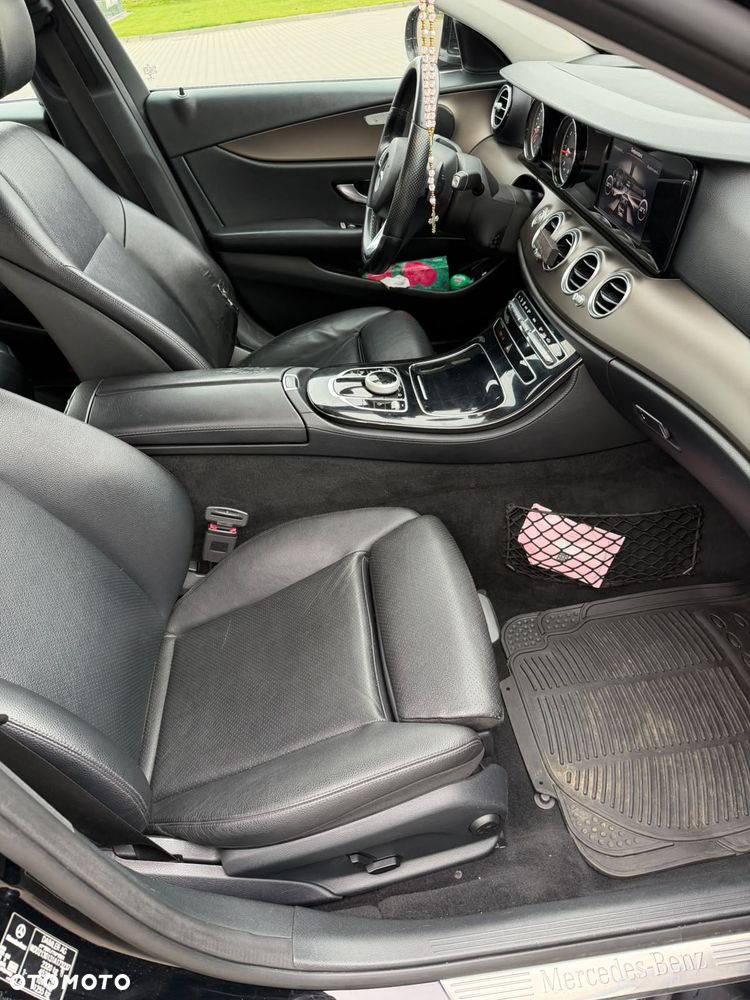 Mercedes-Benz Klasa E 200 d 9G-TRONIC - 12