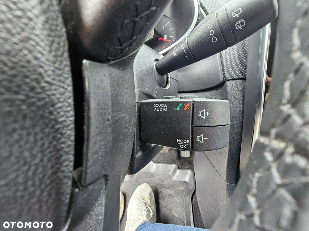 Renault Clio 0.9 TCe Life - 29