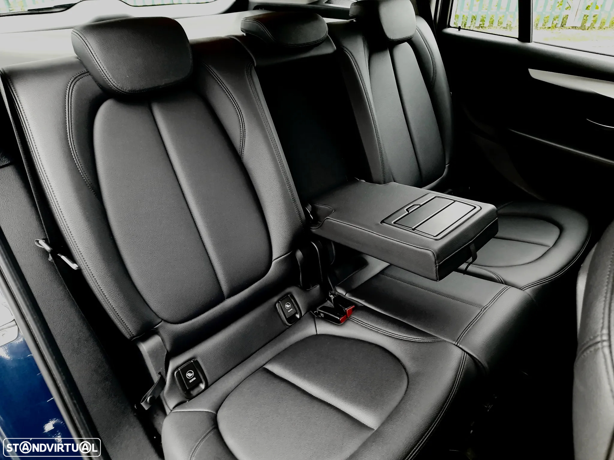 BMW 216 Gran Tourer d Line Luxury - 8