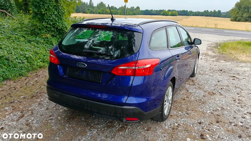 Ford Focus Turnier 1.5 TDCi DPF Start-Stopp-System COOL&CONNECT - 8