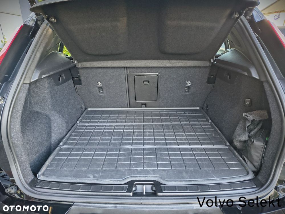 Volvo XC 40 - 29
