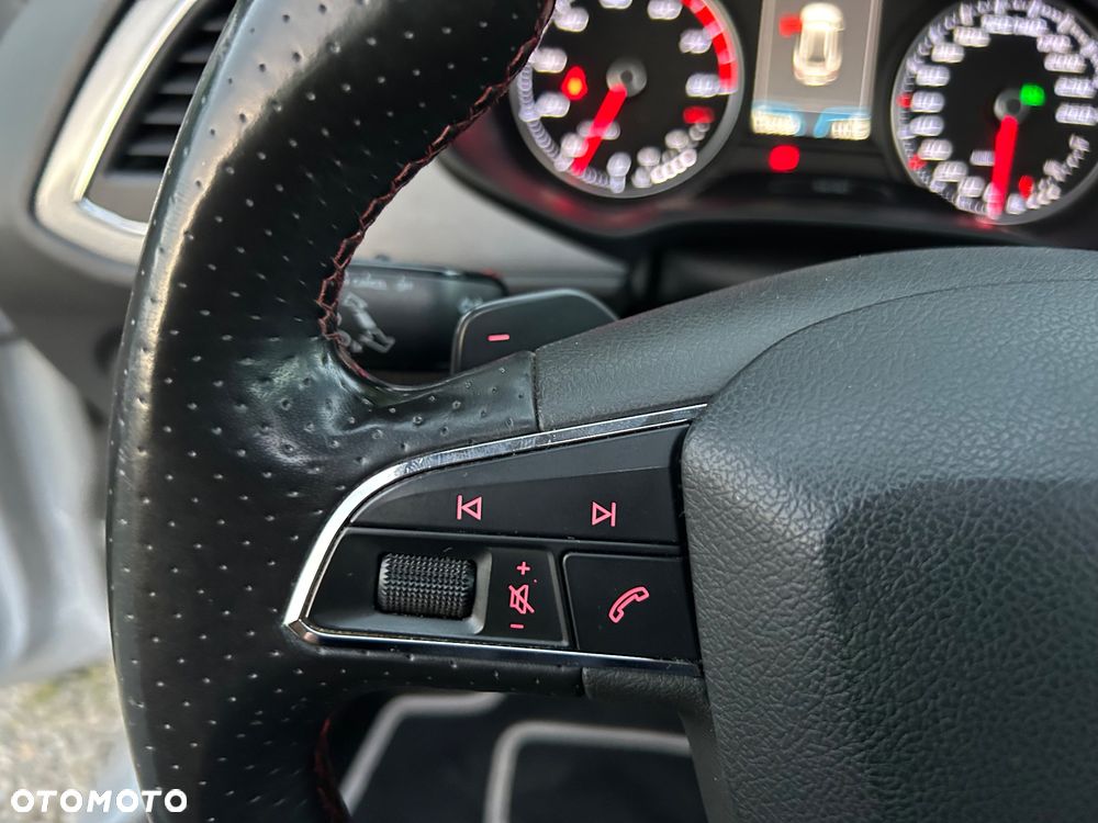 Seat Leon 1.4 EcoTSI FR S&S DSG - 25