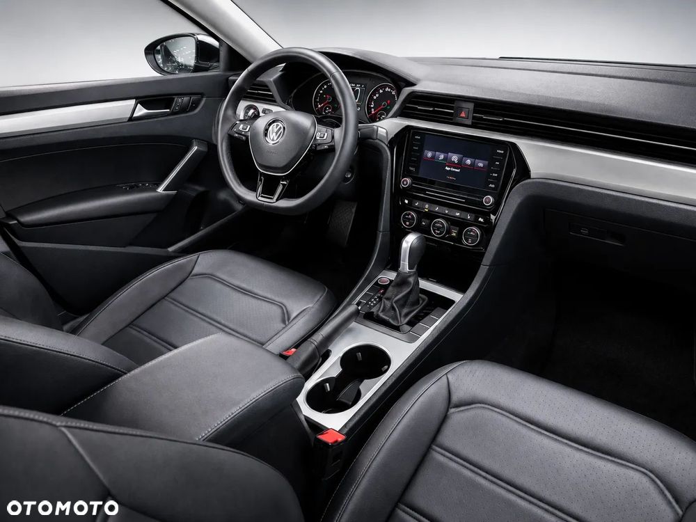 Volkswagen Passat - 7