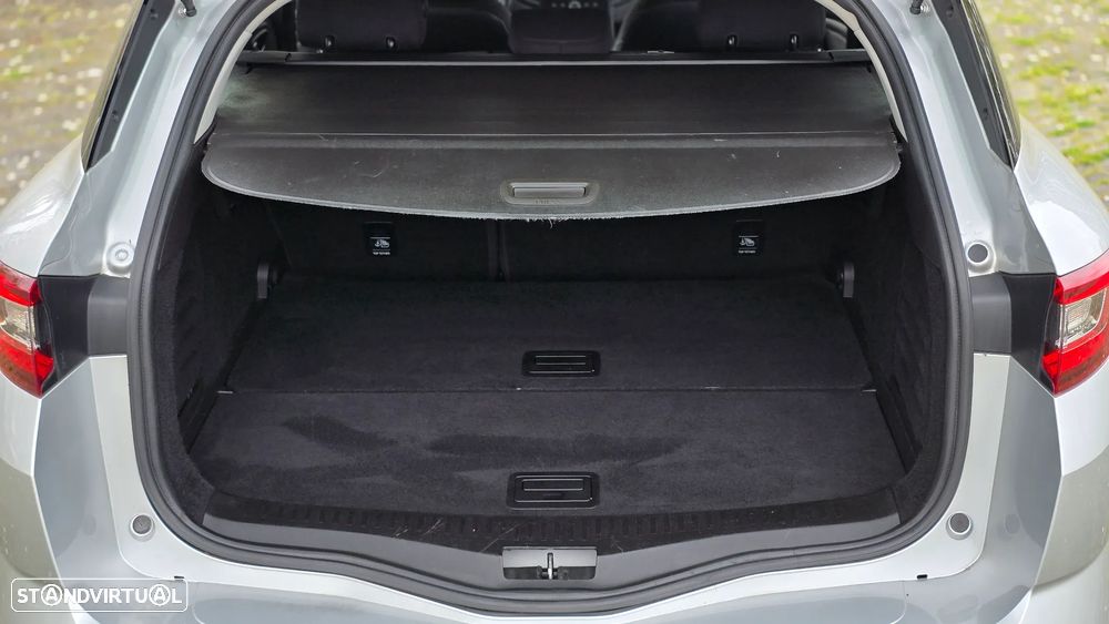 Renault Mégane Sport Tourer BLUE dCi 115 LIMITED - 17