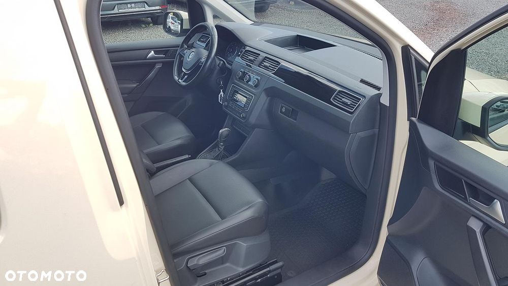 Volkswagen Caddy 2.0 (7-Si.) DSG Maxi Comfortline - 32
