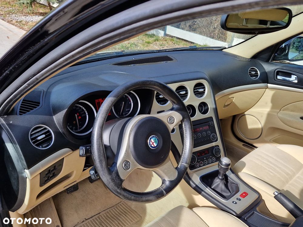 Alfa Romeo 159 2.2 JTS 16V Progression - 14