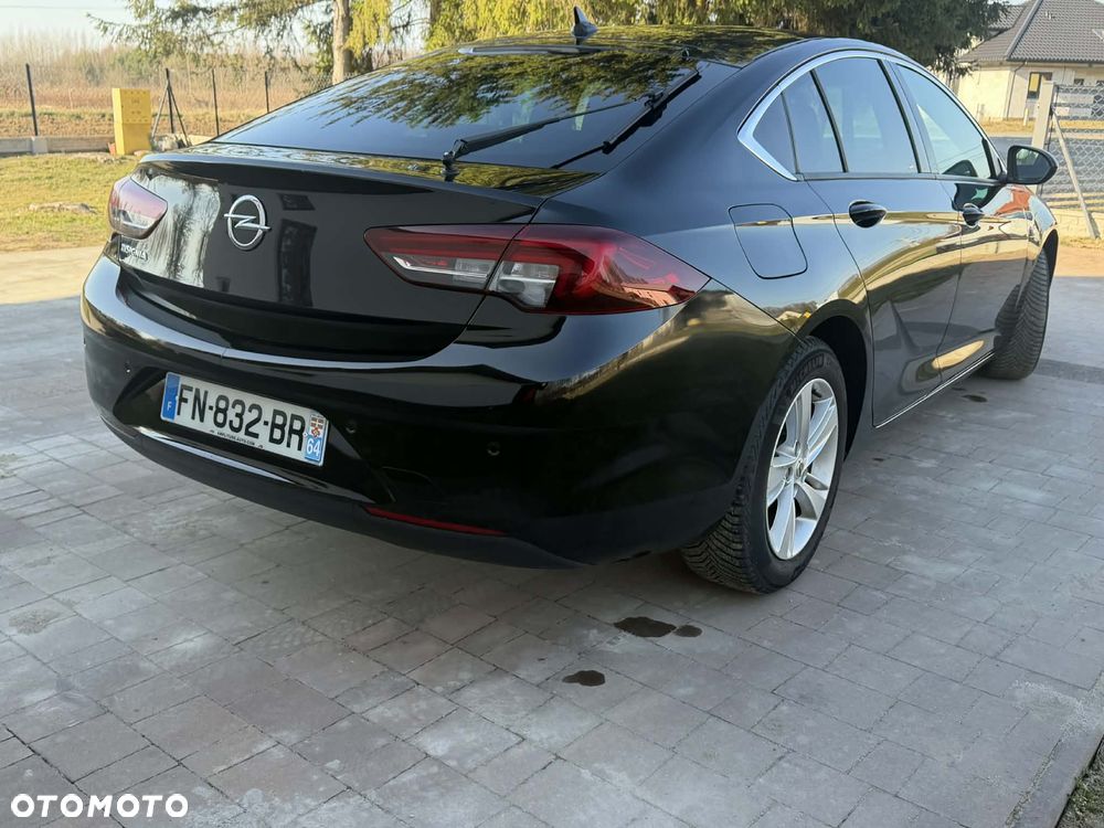 Opel Insignia - 12