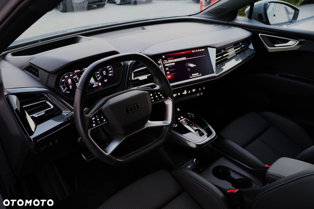 Audi Q4 e-tron - 20