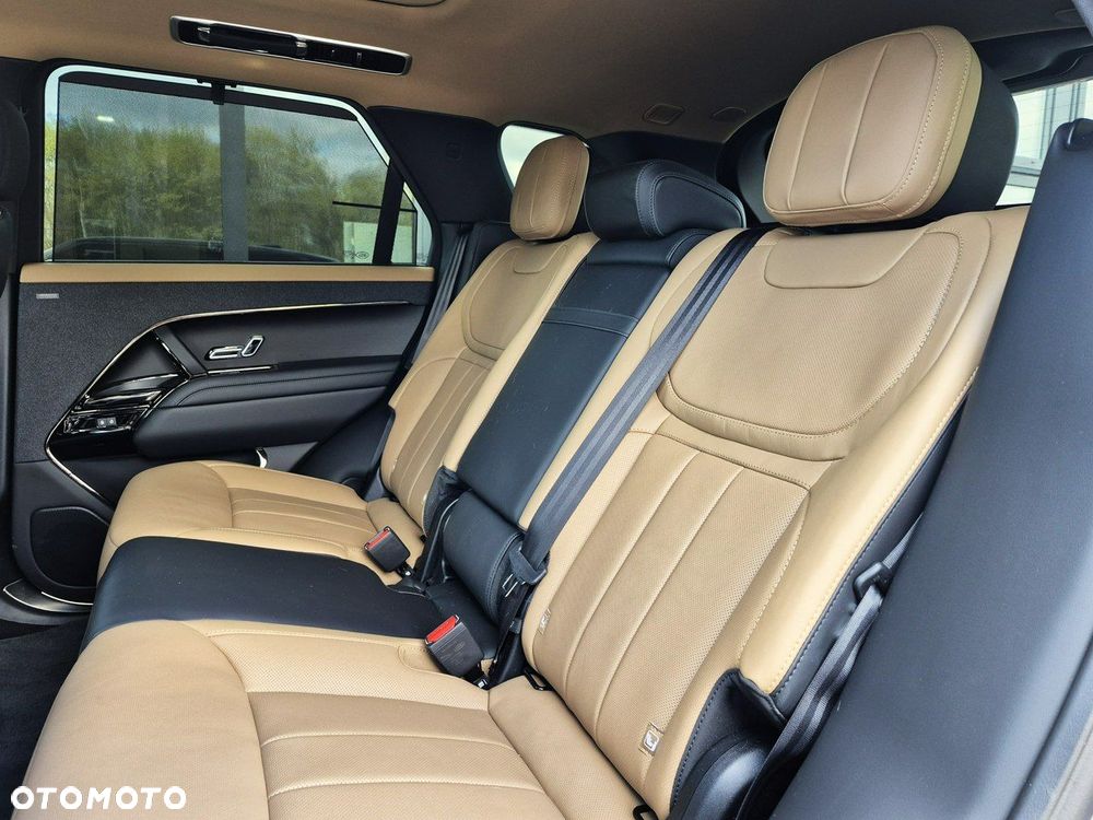 Land Rover Range Rover Sport - 26