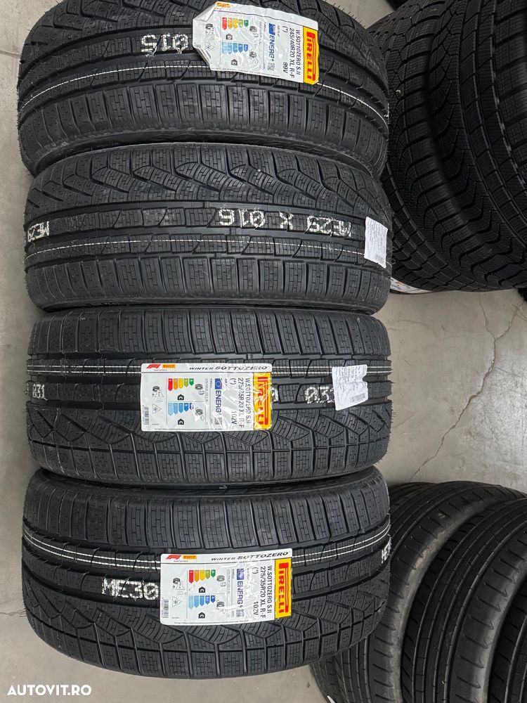 Vând set anvelope 245/40/20-275/35/20 Pirelli de iarnă cu runflat și steluță BMW noi - 1