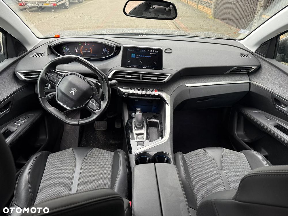 Peugeot 3008 1.5 BlueHDi GT Pack S&S EAT8 - 9
