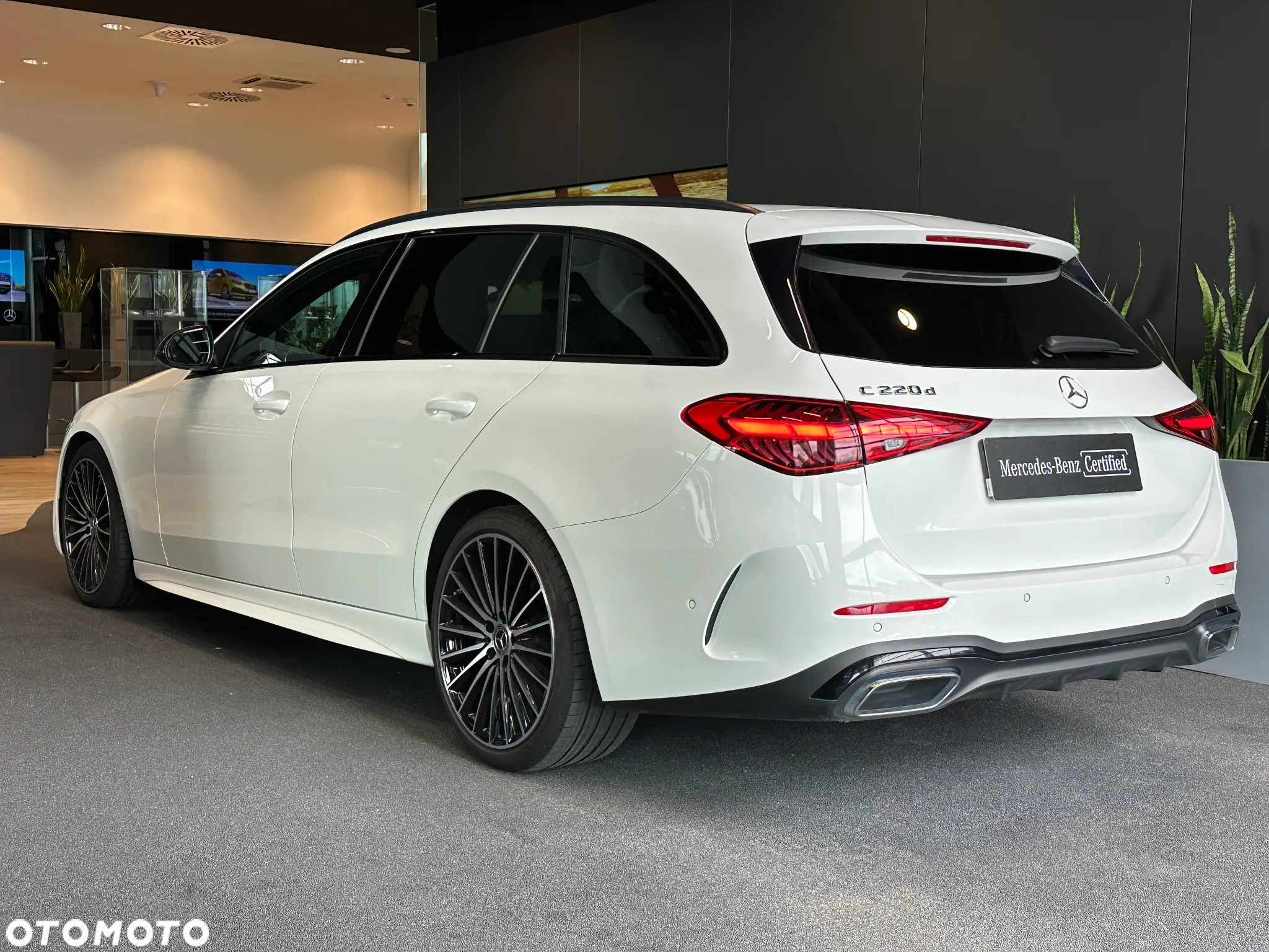 Mercedes-Benz Klasa C 220 d 9G-TRONIC - 2