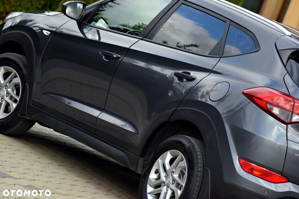 Hyundai Tucson 2.0 CRDI 4WD Automatik Premium - 9
