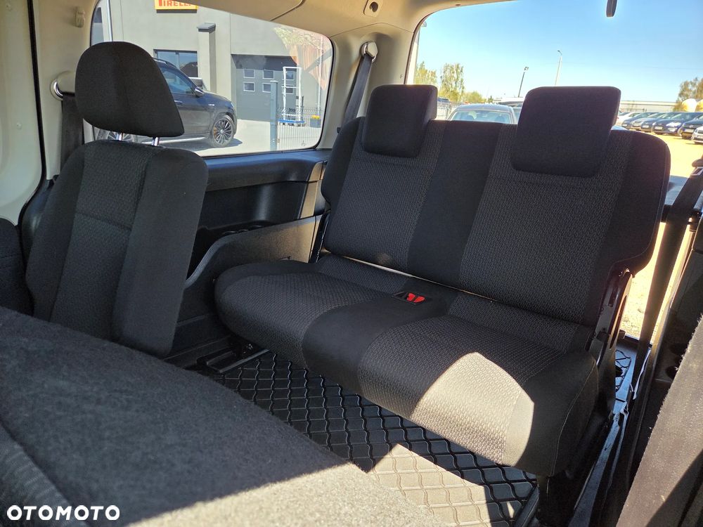 Volkswagen Caddy 2.0 (7-Si.) Maxi Family - 14