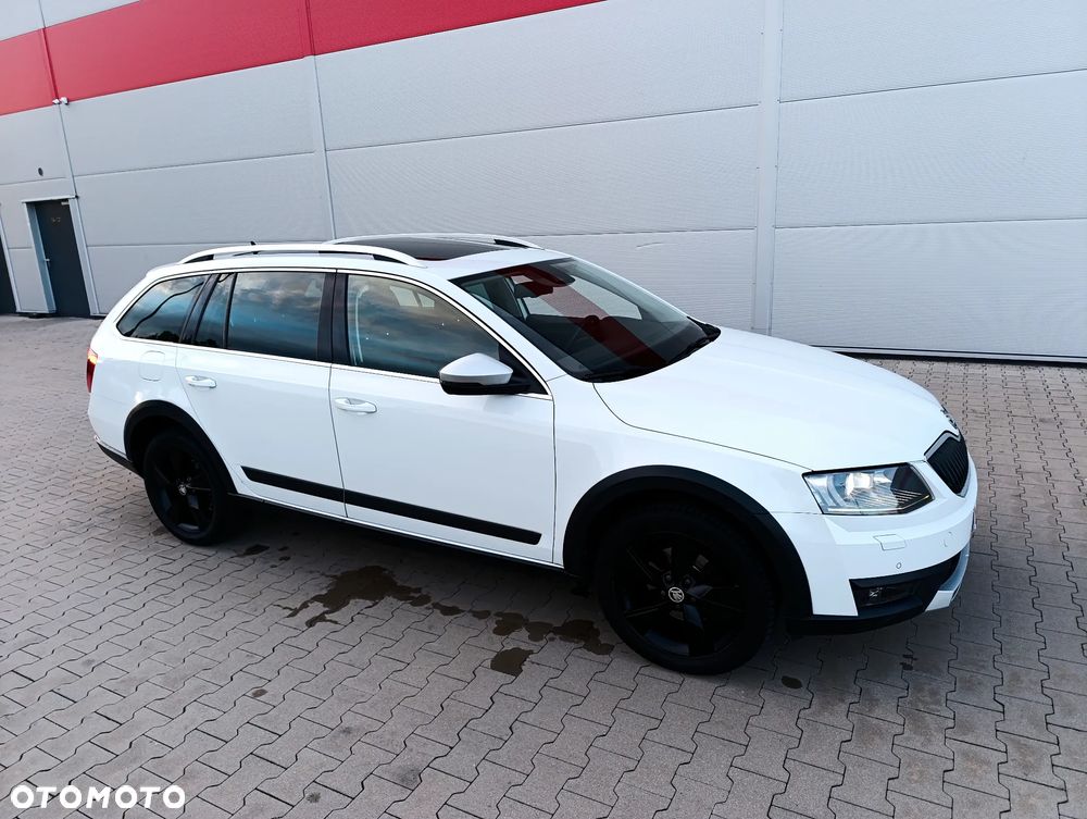 Skoda Octavia 2.0 TDI 4x4 Scout - 1